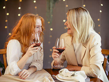 Übersicht Speed-Dating Events für lesbische Akademiker aus München ab 20 Jahren